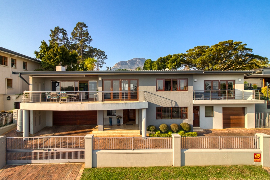 5 Bedroom Property for Sale in Monte Sereno Western Cape